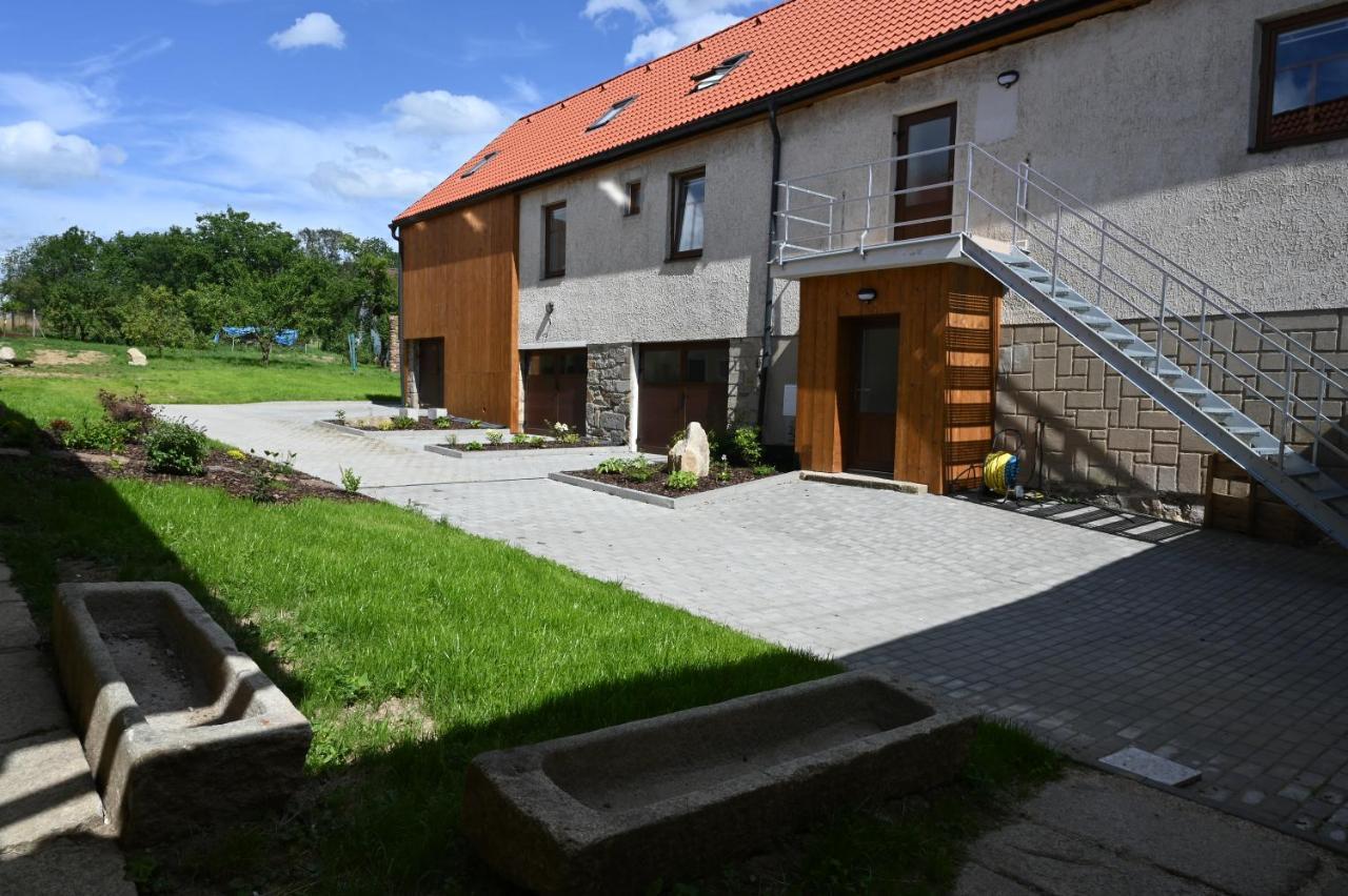 Penzion Mezi Radky Йиндржихув-Градец Экстерьер фото